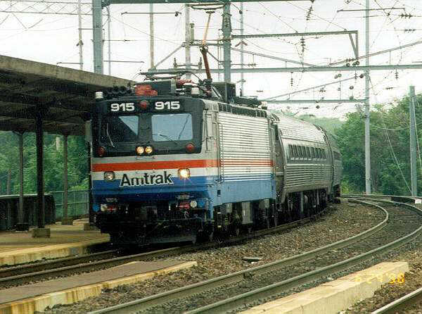 usr_m_amtrak_aem7_915_062.jpg