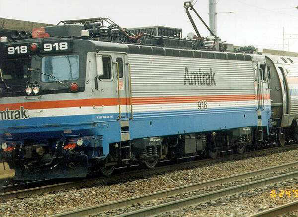 usr_m_amtrak_aem7_918_wilmingtonde_19980624_066.jpg