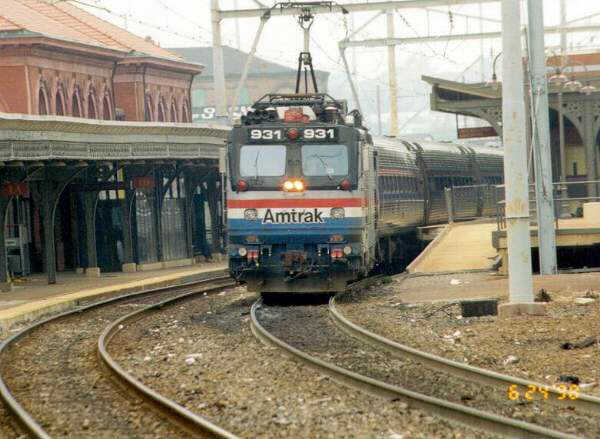 usr_m_amtrak_aem7_931_wilmingtonde_19980624_067.jpg
