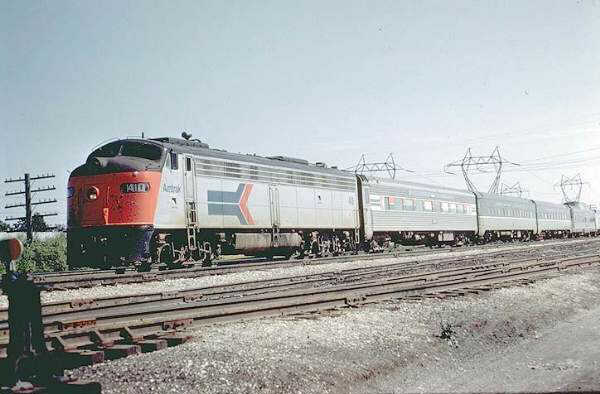 usr_m_amtrak_dsl_eunk_125.jpg