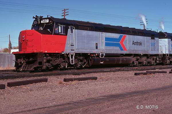 usr_m_amtrak_dsl_f40_239_edmotis_239.jpg