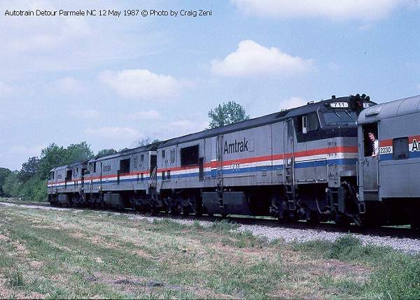 usr_m_amtrak_dsl_p30_711_parmelenc_19870512_craigzeni_216.jpg