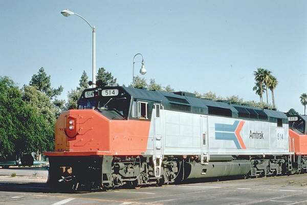 usr_m_amtrak_dsl_sdp40_514_113.jpg