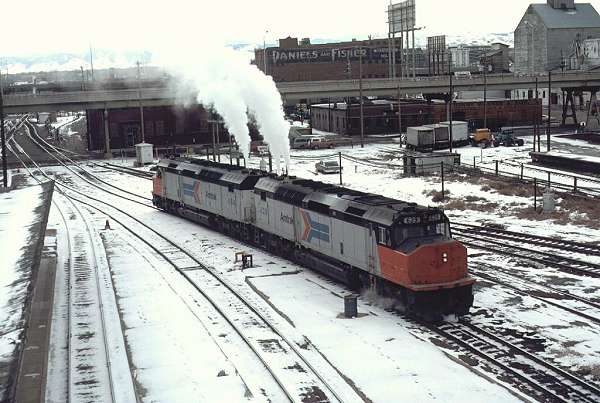 usr_m_amtrak_dsl_sdp40_629_584_denver_197611_garymorris_244.jpg