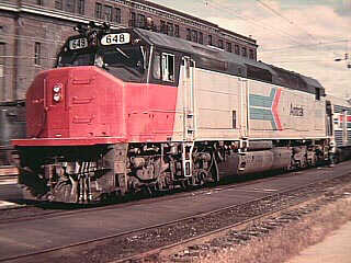 usr_m_amtrak_dsl_sdp40_648_112.jpg