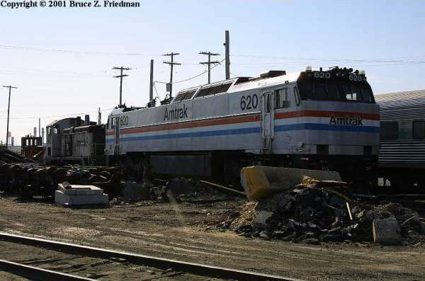 usr_m_amtrak_e60_620_nappranoscrapyardsnewarknj_brucezfriedman_305.jpg