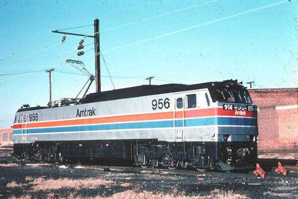 usr_m_amtrak_e60_956_018.jpg