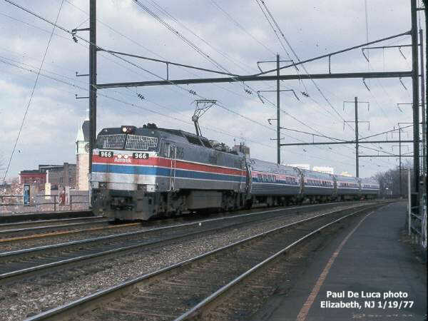 usr_m_amtrak_e60_966_elizabethnj_19770119_pauldeluca_031.jpg
