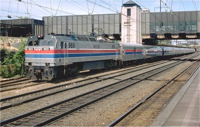 usr_m_amtrak_e60_969_trentonnj_197605_jt_039.jpg