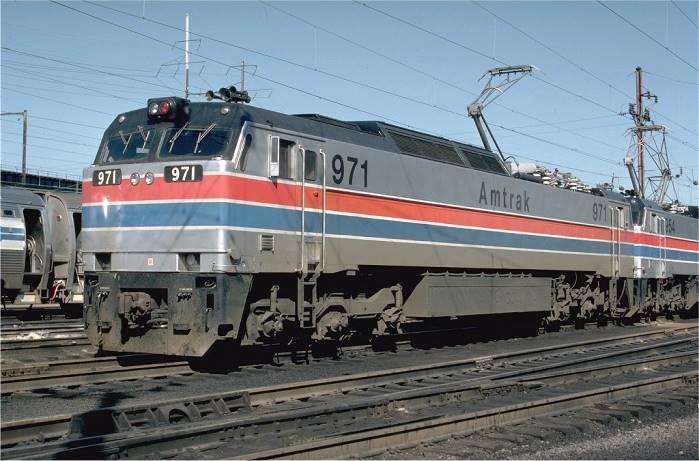 usr_m_amtrak_e60_971_30thstyard_197603_jt_041.jpg