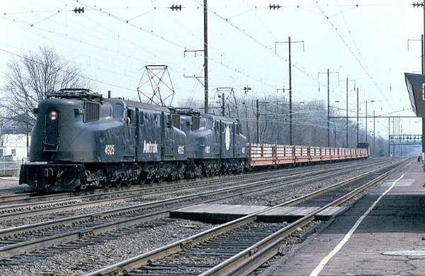 usr_m_amtrak_gg1_4925_perryvillemd_canallee_286.jpg