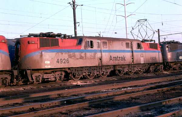 usr_m_amtrak_gg1_4926_philaengineterminal_randykotuby_292.jpg