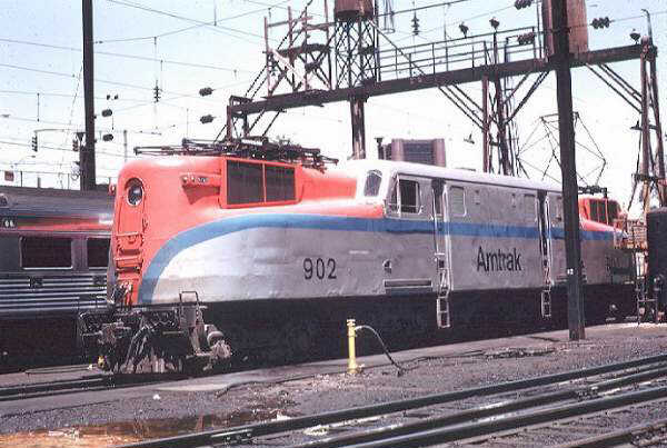usr_m_amtrak_gg1_902_009.jpg