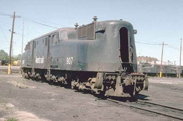 usr_m_amtrak_gg1_907_169.jpg