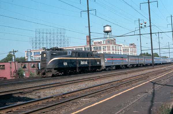 usr_m_amtrak_gg1_929_northrahwaynj_randykotuby_303.jpg