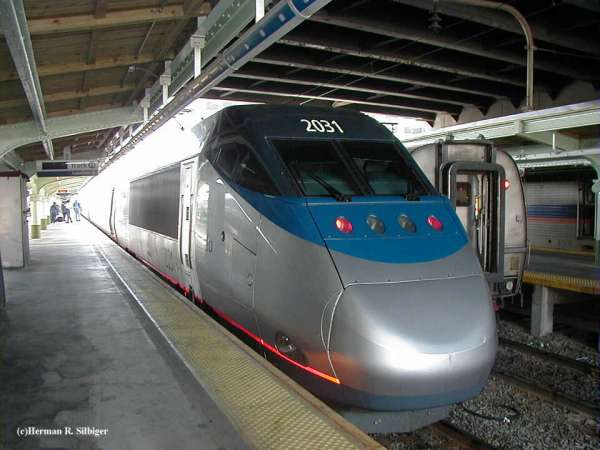 usr_m_amtrak_hhp8_2031_200103_hermansilbiger_308.jpg
