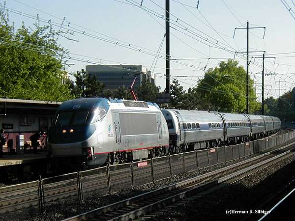 usr_m_amtrak_hhp8_658_200103_hermansilbiger_307.jpg