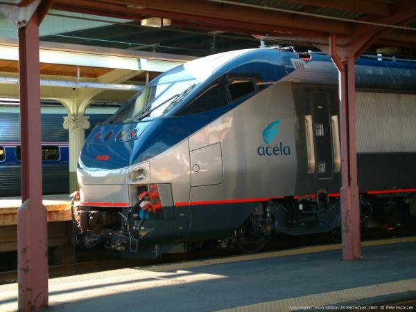 usr_m_amtrak_hhp8_unk007_washingtondc_20010901_petepiszczek_313.jpg