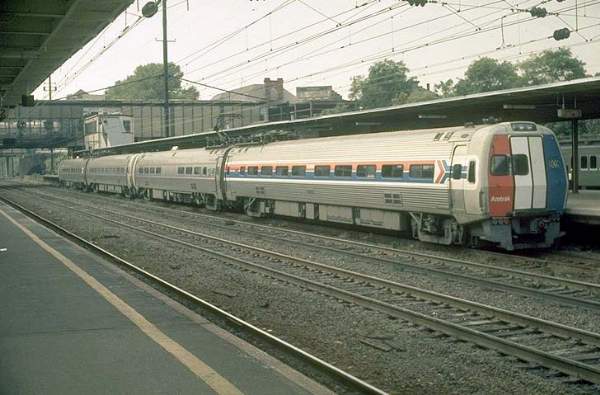 usr_m_amtrak_mtro_unk001_192.jpg