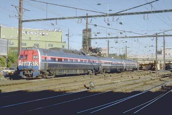 usr_m_amtrak_mtro_unk003_194.jpg