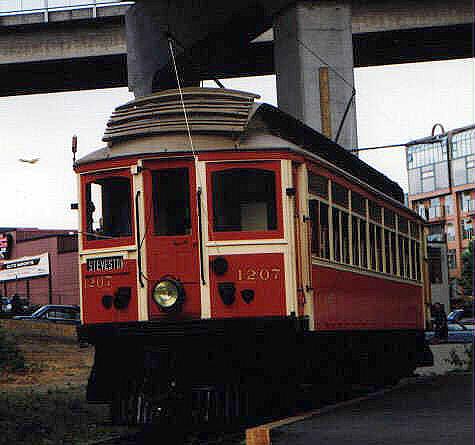 cnr_m_bc_dvhr_1207_bctm01_bv.jpg