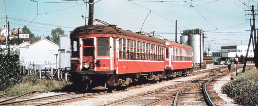 cnr_m_bc_vanint_1316_12thstcarhouse_uns078_wyjt.jpg