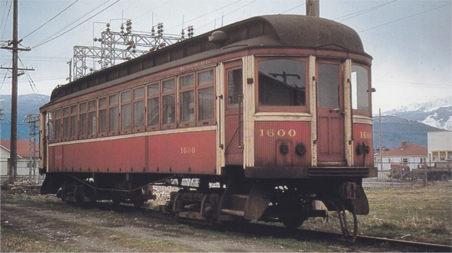 cnr_m_bc_vanint_1600_uns084_jt.jpg