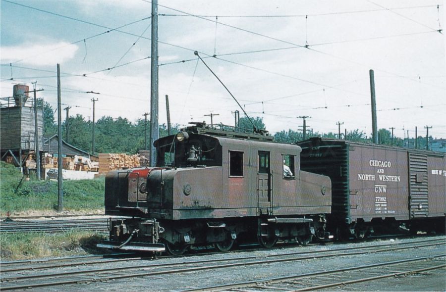 cnr_m_bc_vanintf_992_newwestminster_195206_uns055_jt.jpg