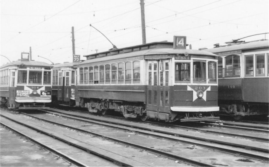 cnr_m_bc_vanstcr_203_13thmaincarhouse_1949_uns013_jt.jpg