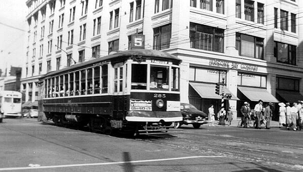 cnr_m_bc_vanstcr_285_granvillegeorgia_1946_bcer099.jpg