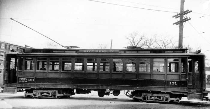 usr_m_berk_131_wahconahstcarhouse_094.jpg