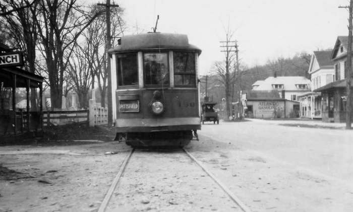 usr_m_berk_158_greatbarringtonendofline_1926_093.jpg