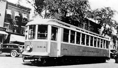 usr_m_berk_164_greatbarrington_19290824_013.jpg