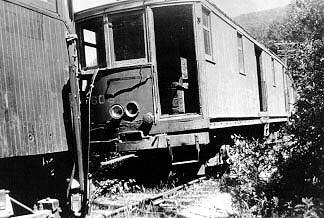 usr_m_berk_misc_0606_expresscar_cheshirescrapping_1932_043.jpg