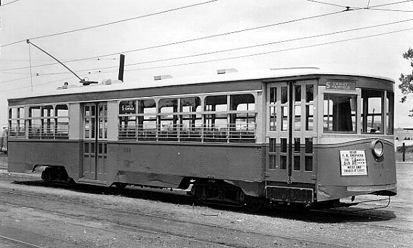 usr_m_birm_596_thirdavecarbarn_193808_038.jpg