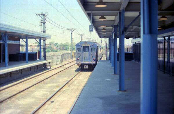 usr_m_bos_blueline_0548s_wonderland_mikecro_bos257.jpg