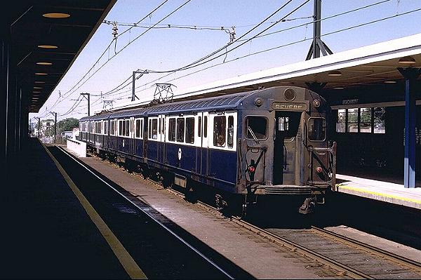 usr_m_bos_blueline_0561_beechmont_19720706_jt_bos125.jpg