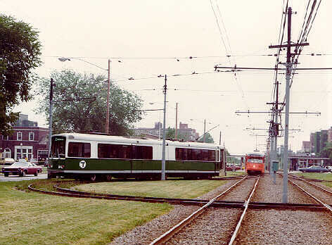 usr_m_bos_lrv_3401_shrttesting_1976_bv_bos045.jpg