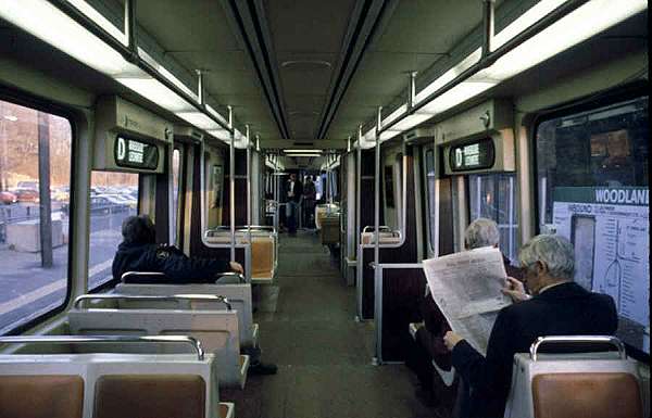 usr_m_bos_lrv_b3400_interior_stesher_bos419.jpg