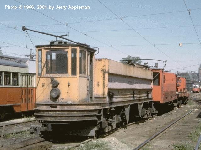 usr_m_bos_misc_3617_dumpcar_watertown_196608_japp_444.jpg
