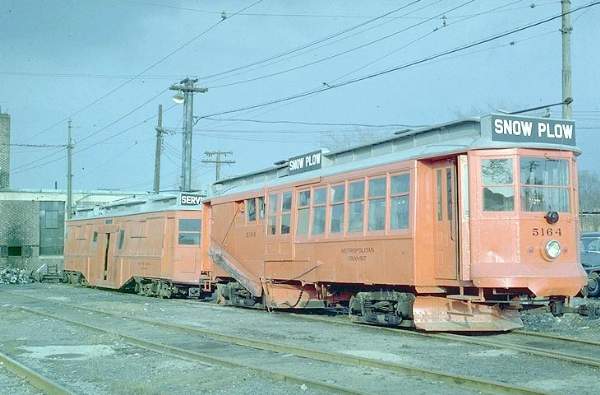 usr_m_bos_misc_snowplow_5164_jt_bos380.jpg