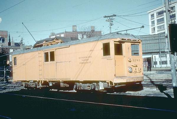 usr_m_bos_misc_workcar_3283_jt_bos322.jpg