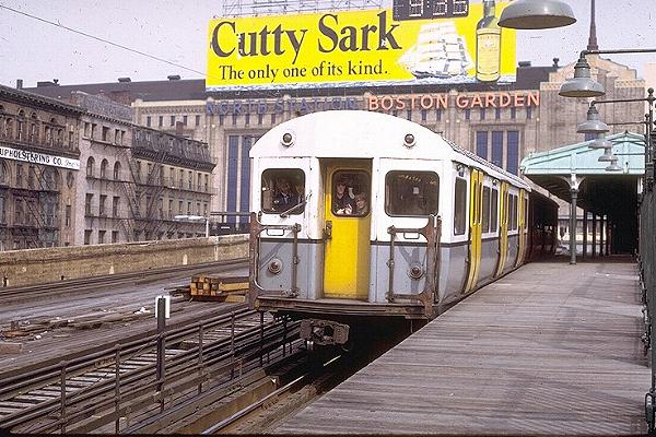 usr_m_bos_orangeline_01125_northstation_19720707_jt_bos114.jpg