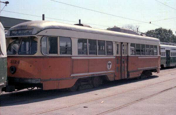 usr_m_bos_pcc_3124_watertown_mikecro_bos263.jpg