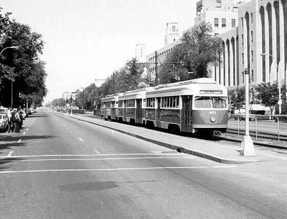 usr_m_bos_pcc_3171_commonwealthbu_bv_bos221.jpg