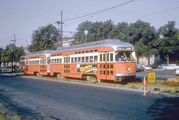 usr_m_bos_pcc_3209_twocartrain_jt_bos303.jpg