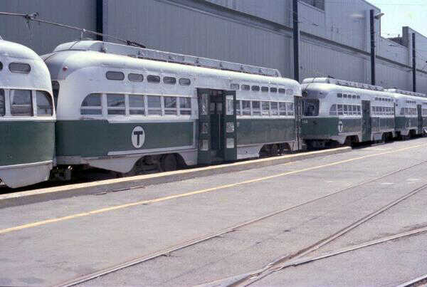 usr_m_bos_pcc_3217_watertown_mikecro_bos264.jpg