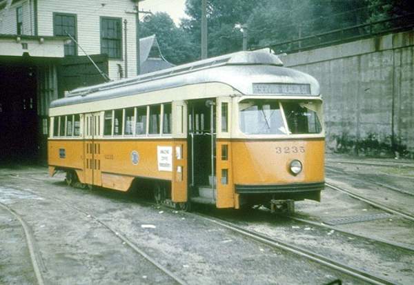 usr_m_bos_pcc_3235_reservoircarhouse_jt_bos310.jpg