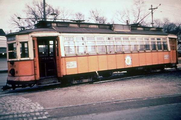 usr_m_bos_stcr_5212_jt_bos351.jpg
