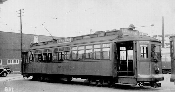 usr_m_bos_stcr_5451_reverebeachloop_bv_bos023.jpg